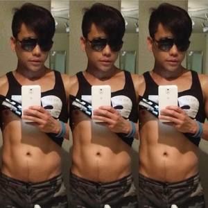 Meet your Posher, Howard marc